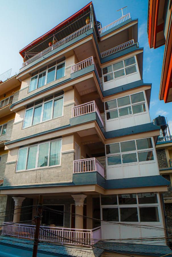 Lotus Apartment โพคารา ภายนอก รูปภาพ